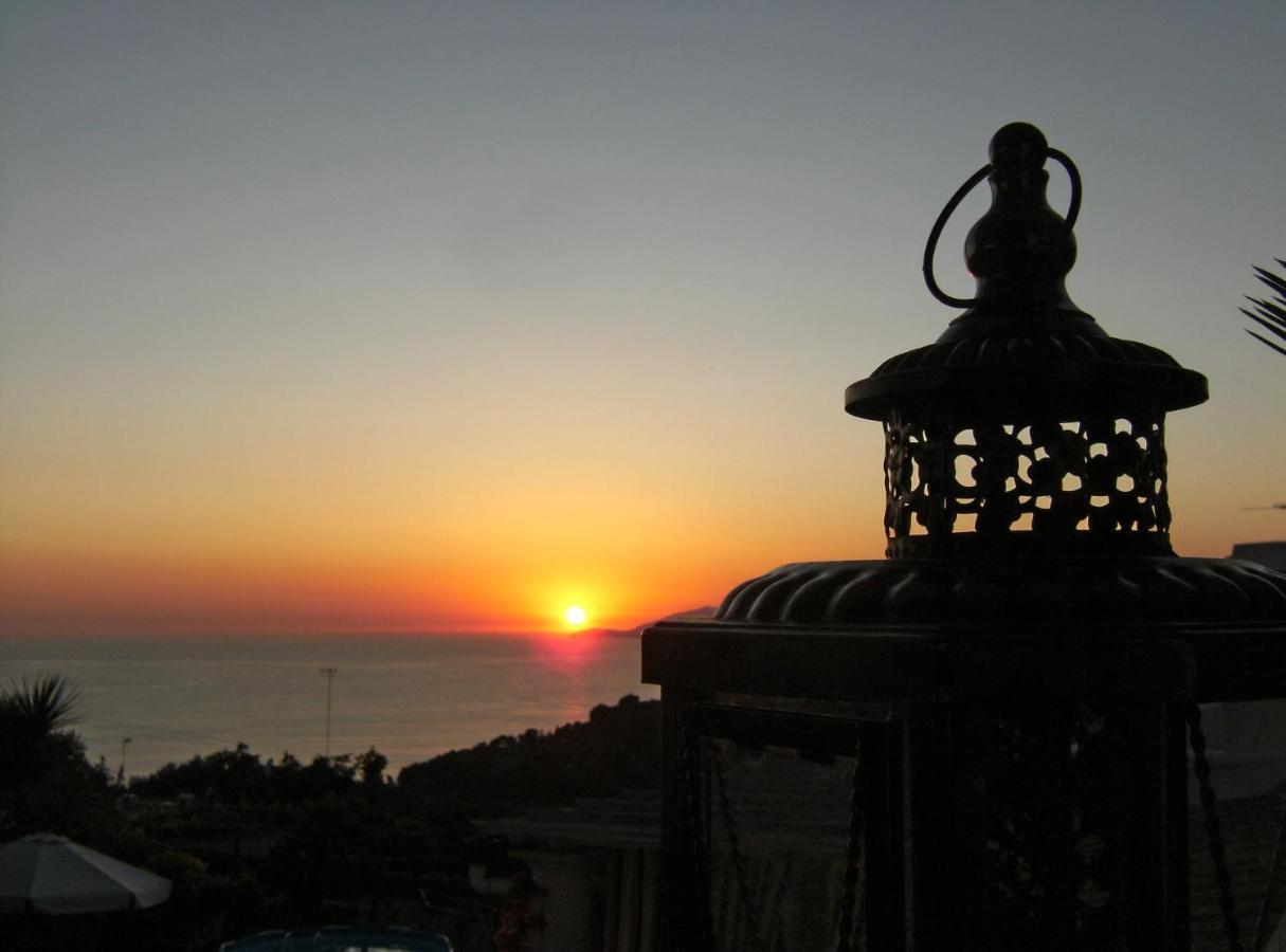 Villa Mimosa Resort 阿纳卡普里 外观 照片